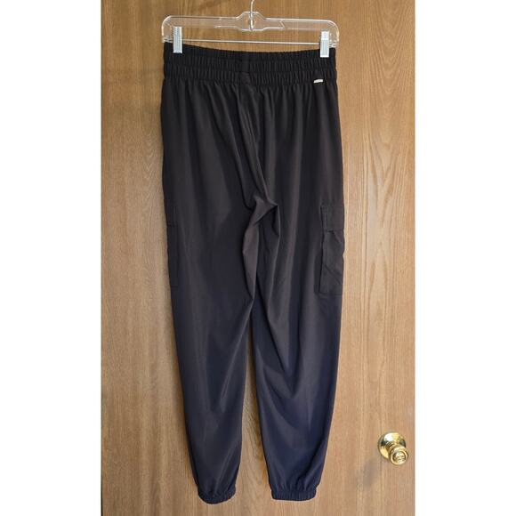 Vuori Villa Cargo Jogger Pants - Picture 3 of 12